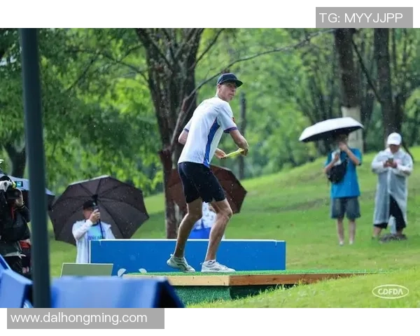 刘强深度分享飞盘技巧与心得体会助你轻松掌握这项运动的乐趣与魅力