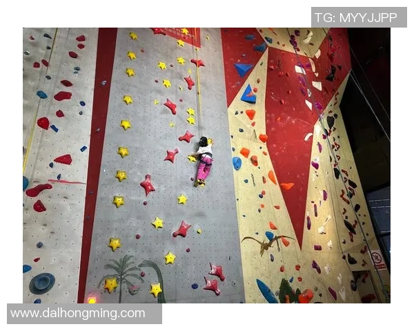 重庆攀岩队的精神探索与挑战之旅揭秘攀岩巨献的背后故事